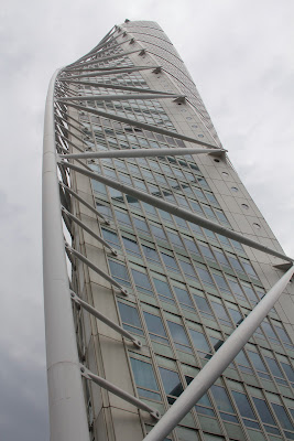 structural expressionism in architecture as evidenced in Calatrava's Turning Torso structural expressionism