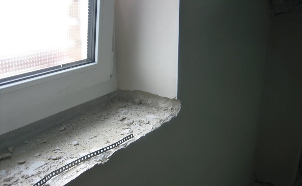 Steinzeithaus: Innen Fensterbänke, aussen nix