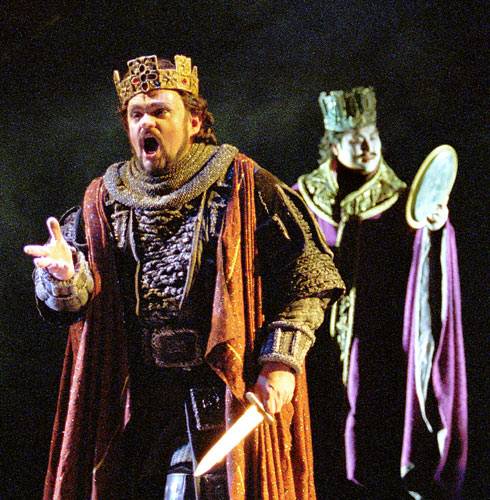macbeth s transformation from brave macbeth to Macbeth is a dynamic character whose transformation from a brave and loyal war hero to an insane, power-hungry king personifies the theme of morality. macbeth s transformation from brave macbeth to Macbeth is a dynamic character whose transformation from a brave and loyal war hero to an insane, power-hungry king personifies the theme of morality.