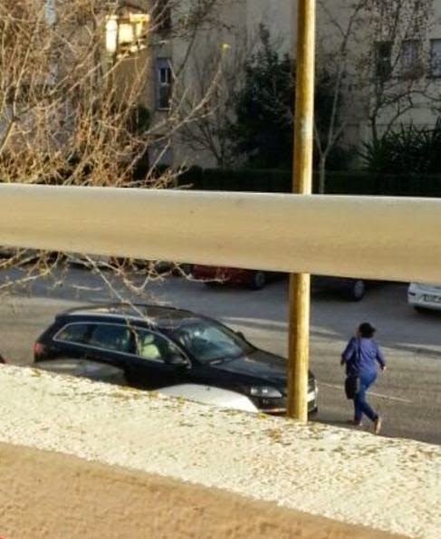 Líder Podemos va a votar en Audi Q7 Líder Podemos va a votar en Audi Q7