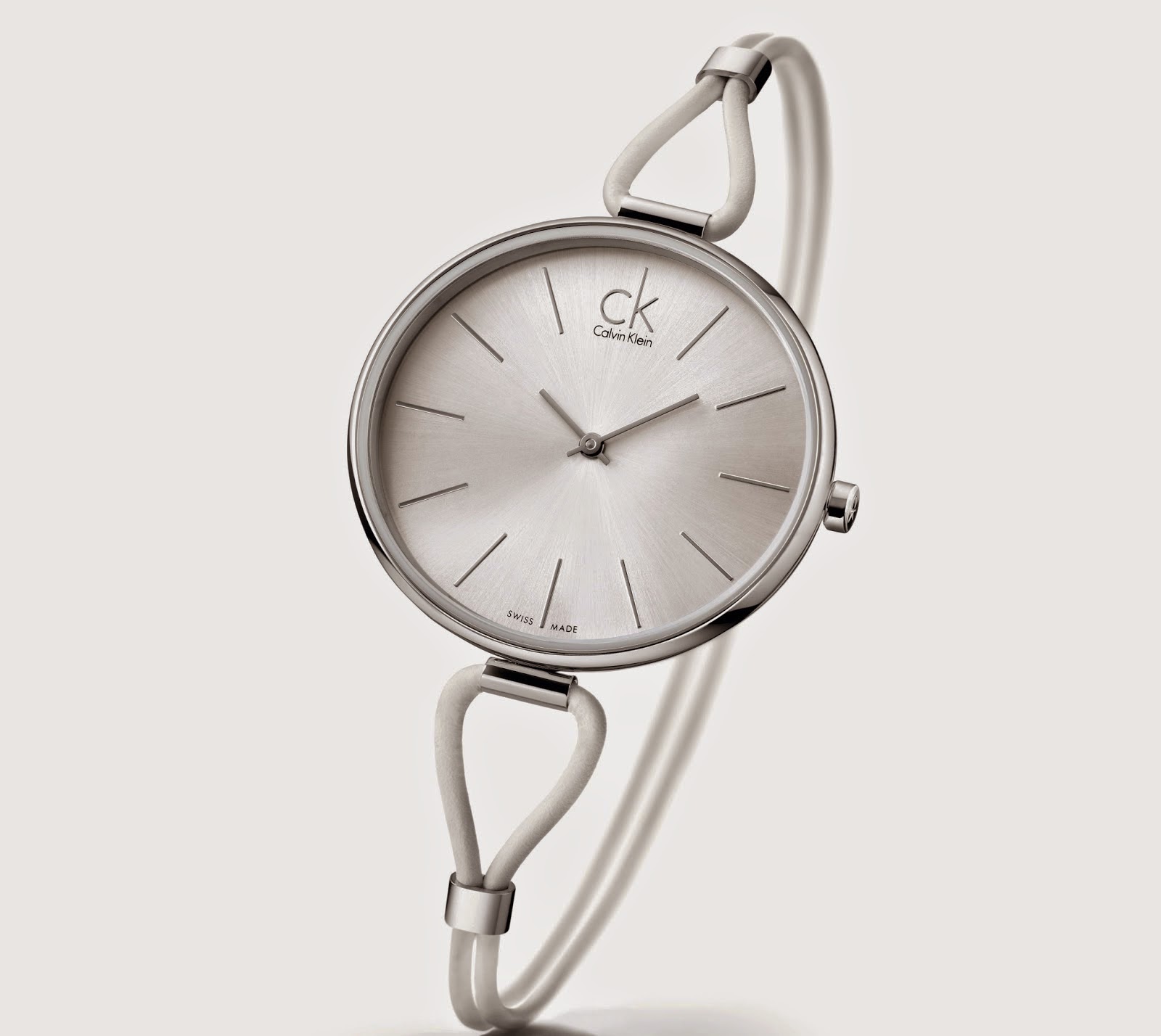 Un claro ejemplo de ello es el fabricante de relojes para mujer calvin klein, desde sus inicios allá por el año 1968 la marca calvin klein ha sabido