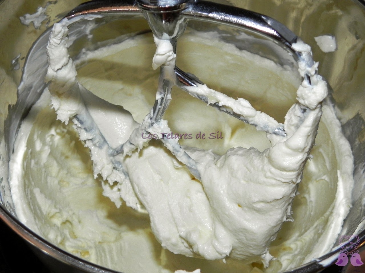 CREMA DE QUESO O BUTTERCREAM DE QUESO PHILADELPHIA II