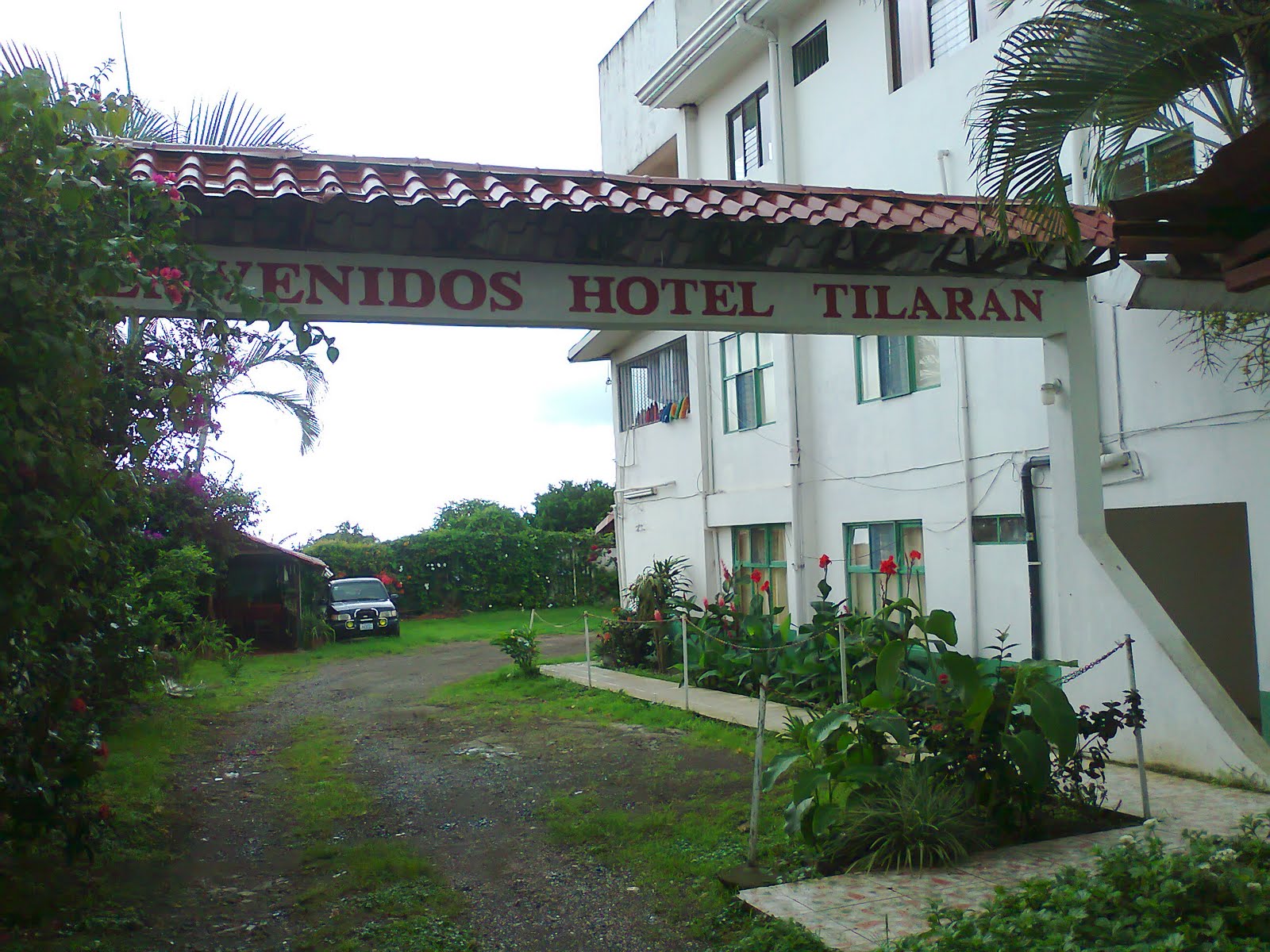 Montañas tronadora Información Turística de Tilarán: Hoteles Y Cabinas