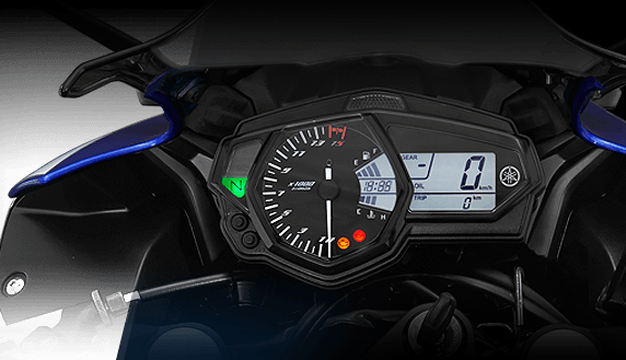 Yamaha R15 dan Yamaha R25 Motor Sport Racing dan Kencang Yamaha R15 dan Yamaha R25 Motor Sport Racing dan Kencang
