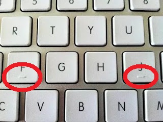Misteri Tonjolan di Bawah Huruf "F" dan "J" pada Keyboard Anda dan Jawabannya Misteri Tonjolan di Bawah Huruf "F" dan "J" pada Keyboard Anda dan Jawabannya