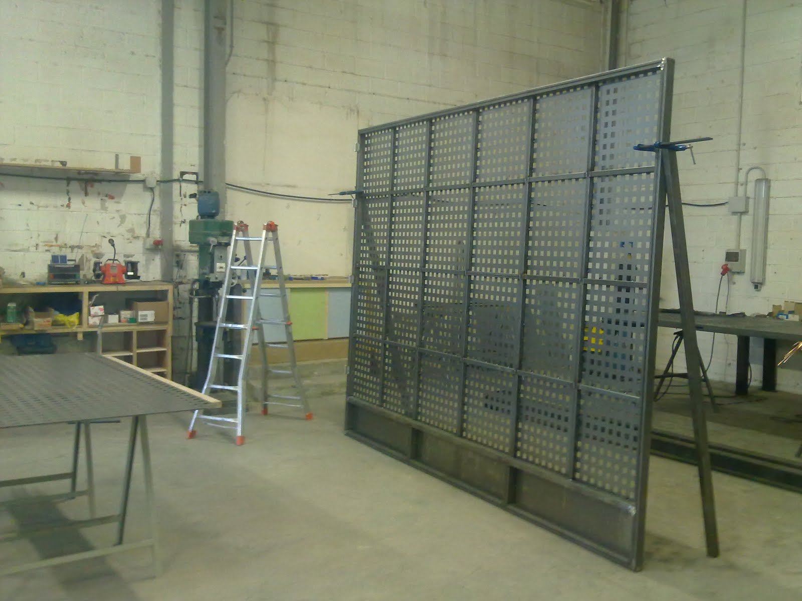 METALICAS ANUGAR S.C.: Puertas De Garaje