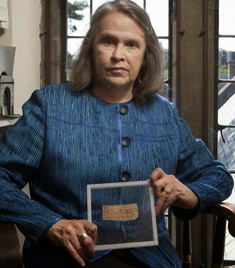 Papiro e teorias da professora Karen L. King não são aceitas por cientistas Papiro e teorias da professora Karen L. King não são aceitas por cientistas