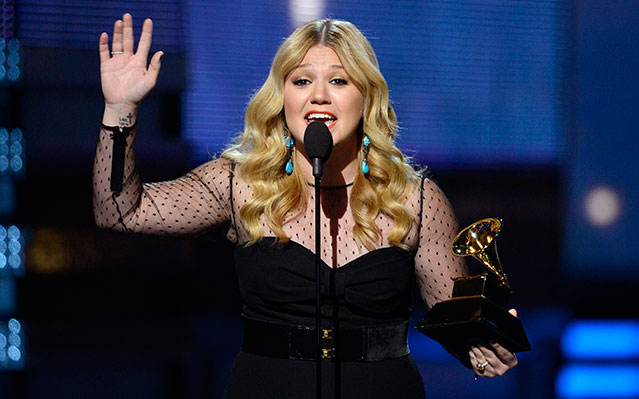 Kelly Clarkson speech in Grammy Awards 2013