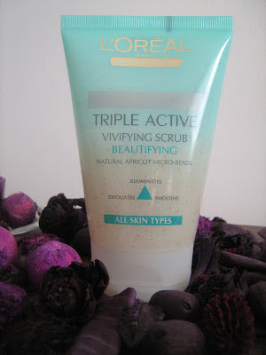 L`Oreal, Triple Active, Vivifying Scrub Beautyfying (Pobudzający peeling upiększający)