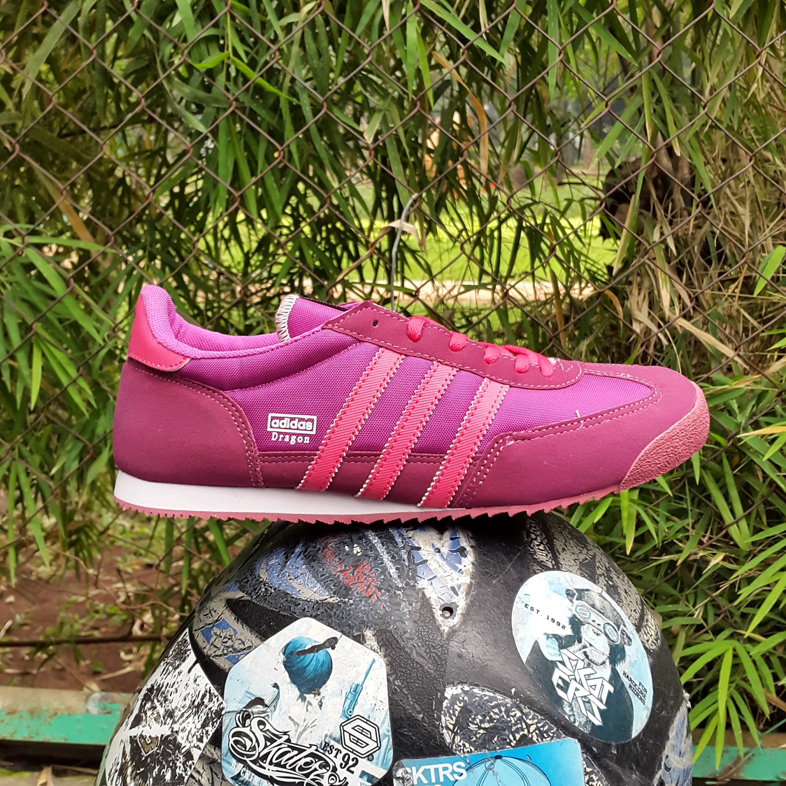 Adidas Dragon Women Pusat Grosir Sepatu sepatu adidas sepatu adidas dragon sepatu adidas dragon women sepatu adidas dragon wanita