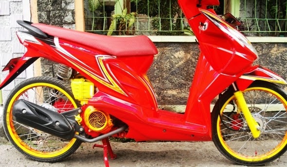 Honda Beat Modifikasi Velg Jari-jari Ring 17 Keren Kumpulan Foto dan Gambar Honda Beat Modifikasi Velg Jari-jari Ring 17 Keren Kumpulan Foto dan Gambar