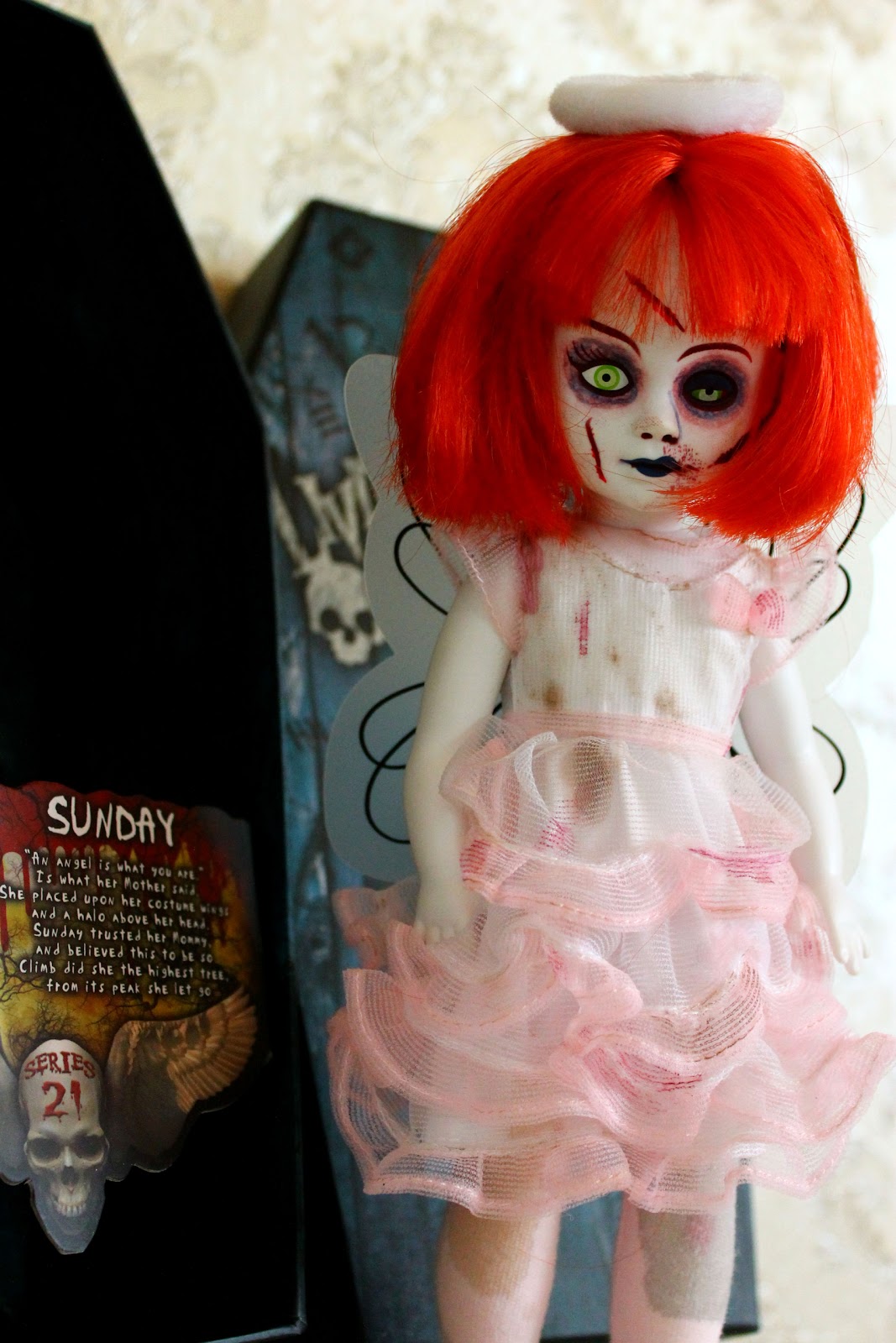 living dead dolls sunday
