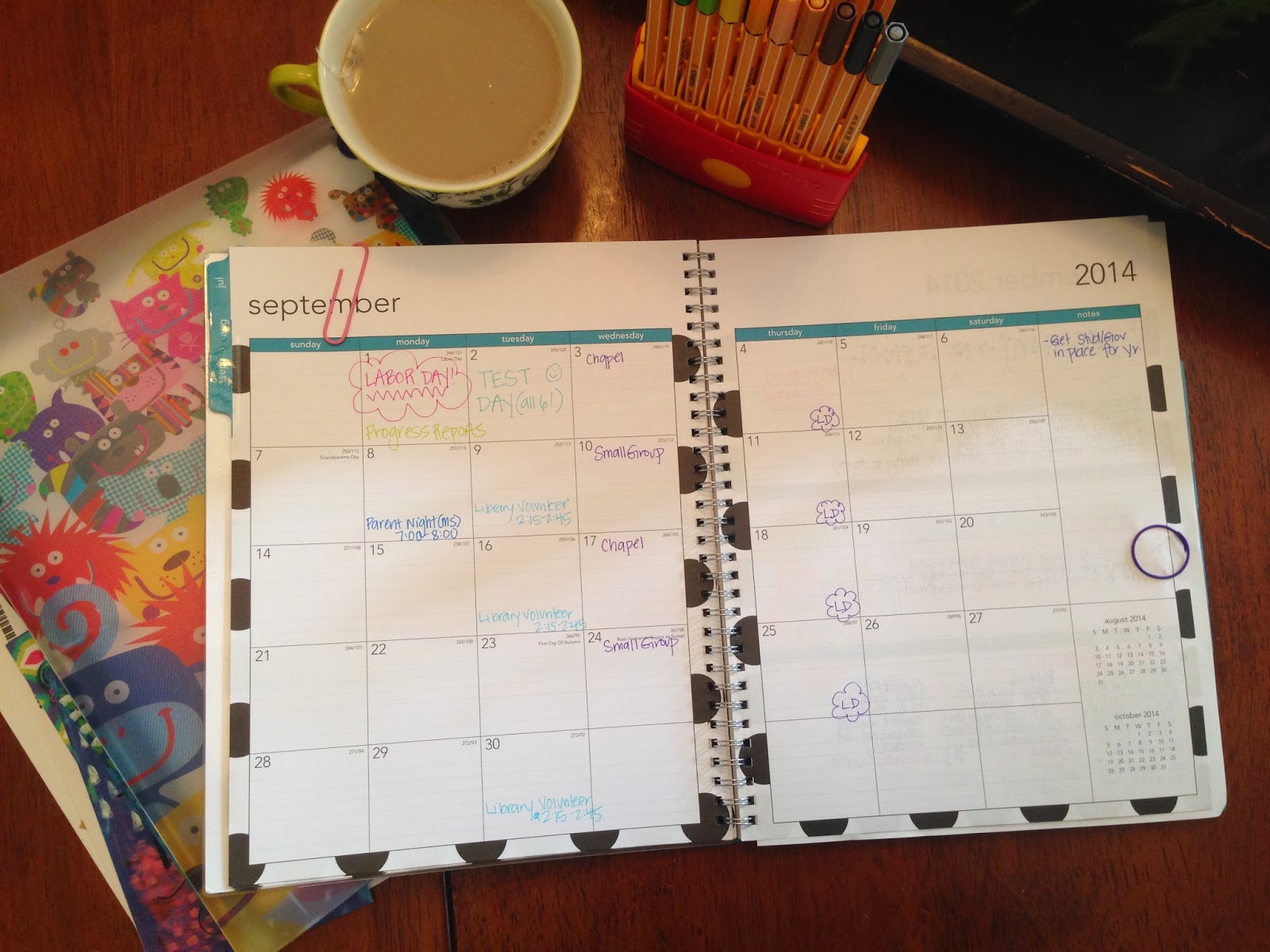 Momfessionals: Organized Chaos :)