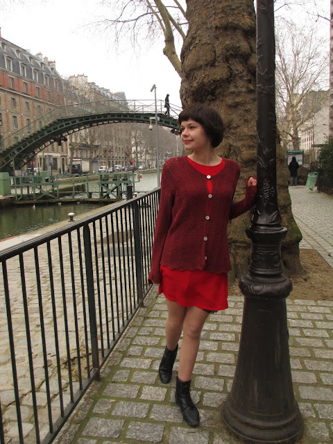 Dressing up in Paris Canal Saint Martin Amelie