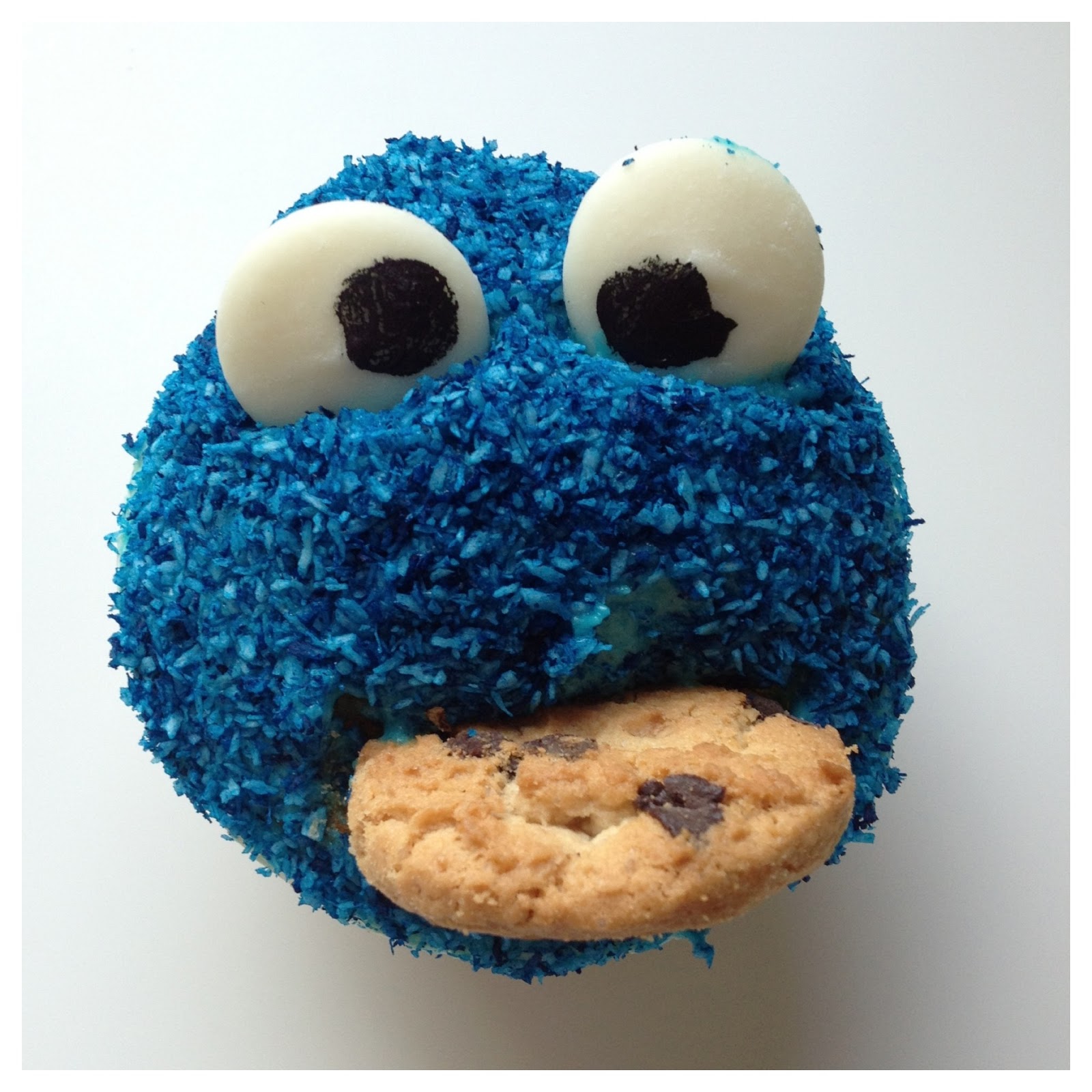 Tatli Lokmalar Kurabiye Canavarı CupCake