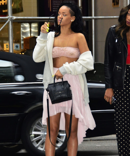 Rihanna+(20)