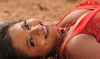 Niveditha, deep, sexy, breast, cleavage