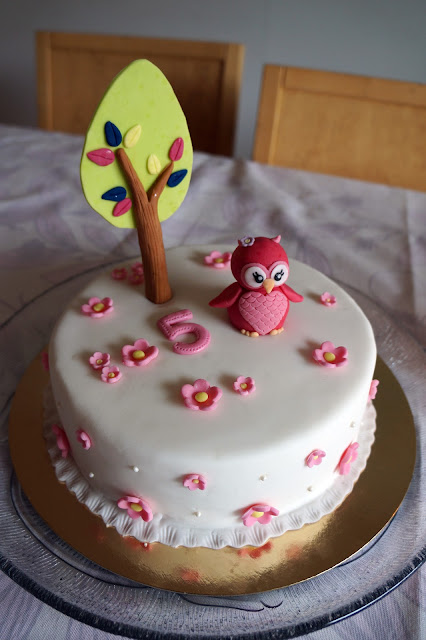 pink owl cake