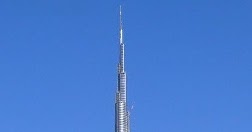 Dubai Man Thinks Burj Khalifa Is Giving Him The Finger