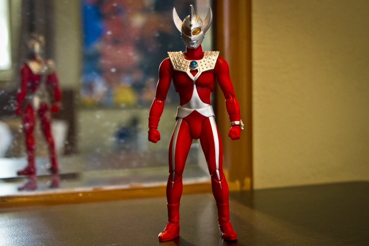 The Kaiju Planet: Figure Review - Ultra-Act Ultraman Taro
