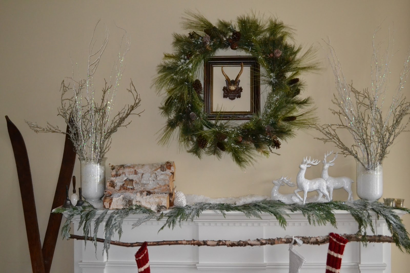 Three Pixie Lane A Ski Lodge Christmas