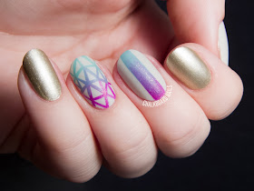 Geometric Gradient Nail Art by @chalkboardnails