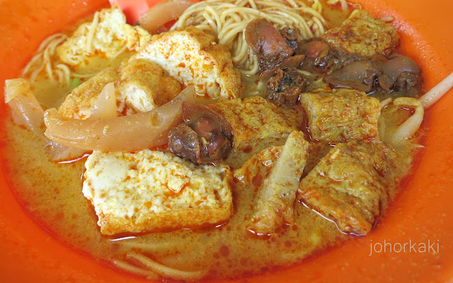 Laksa at Batu Pahat Glutton Street, Johor Laksa-Batu-Pahat-Glutton-Street-Johor