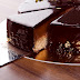 Heerlijke chocoladetaart in stukjes