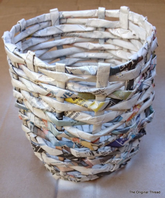 simple crafts making news paper bowl making