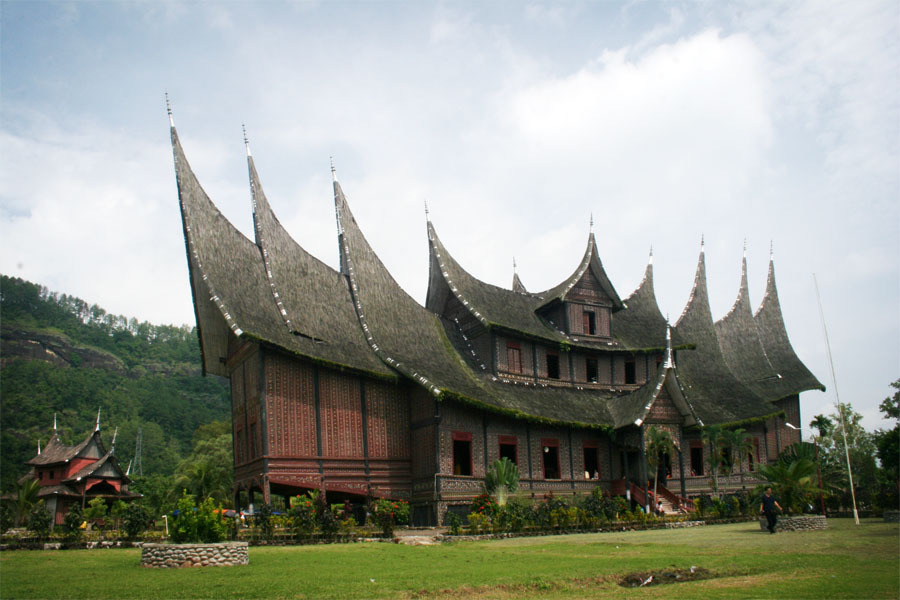 PARIWISATA TANAH DATAR: Istano900 PARIWISATA TANAH DATAR: Istano900
