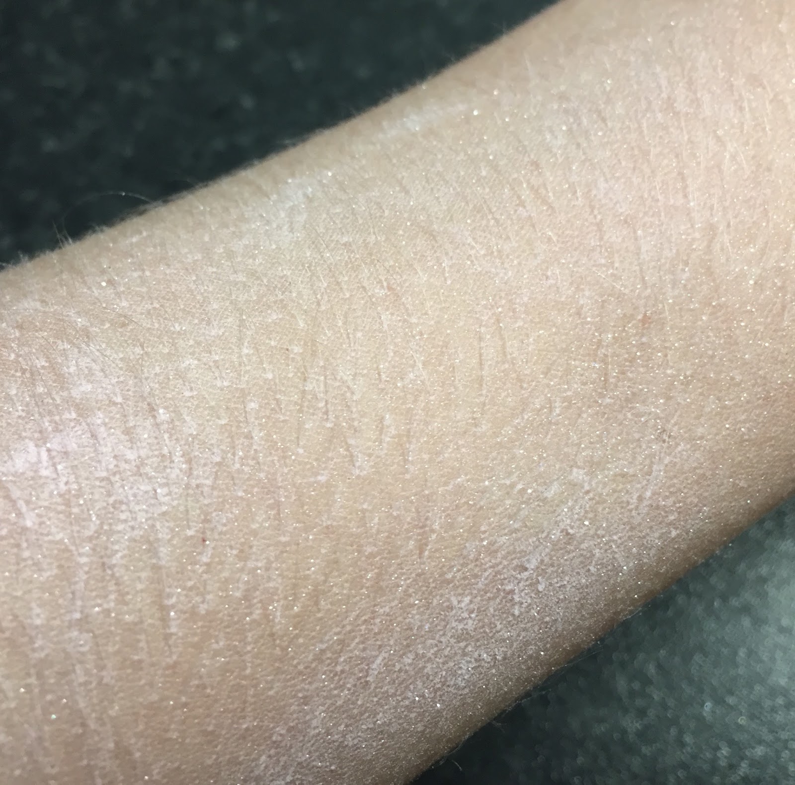 All Things Lush UK Fairy Dust Dusting Powder