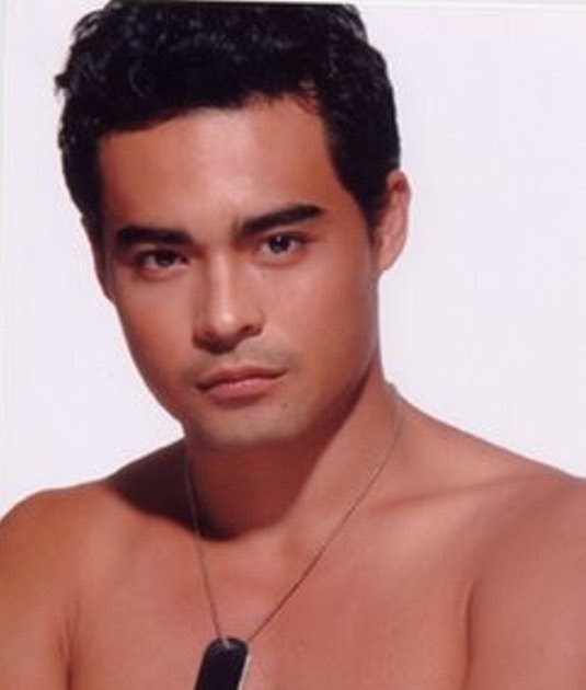 Man Central: Sid Lucero: Close Up