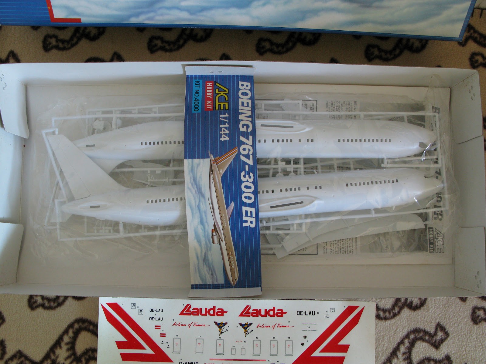 worldhobbyist ACE CORPORATION HOBBY MODEL KIT 1/144 BOEING 767300 ER