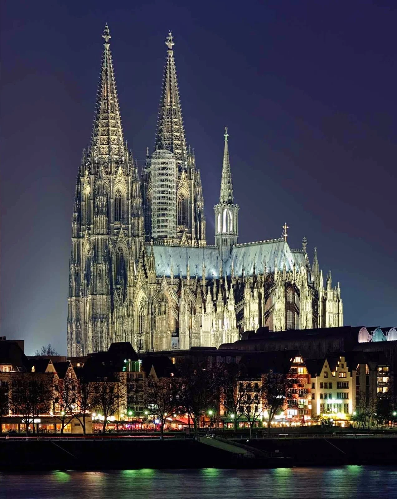 Cologne Cathedral  a renowned monument of Germany