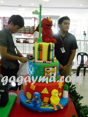 Sesame Street Cake