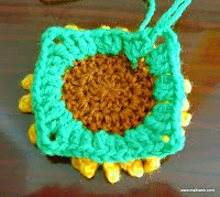 Sunflower granny square