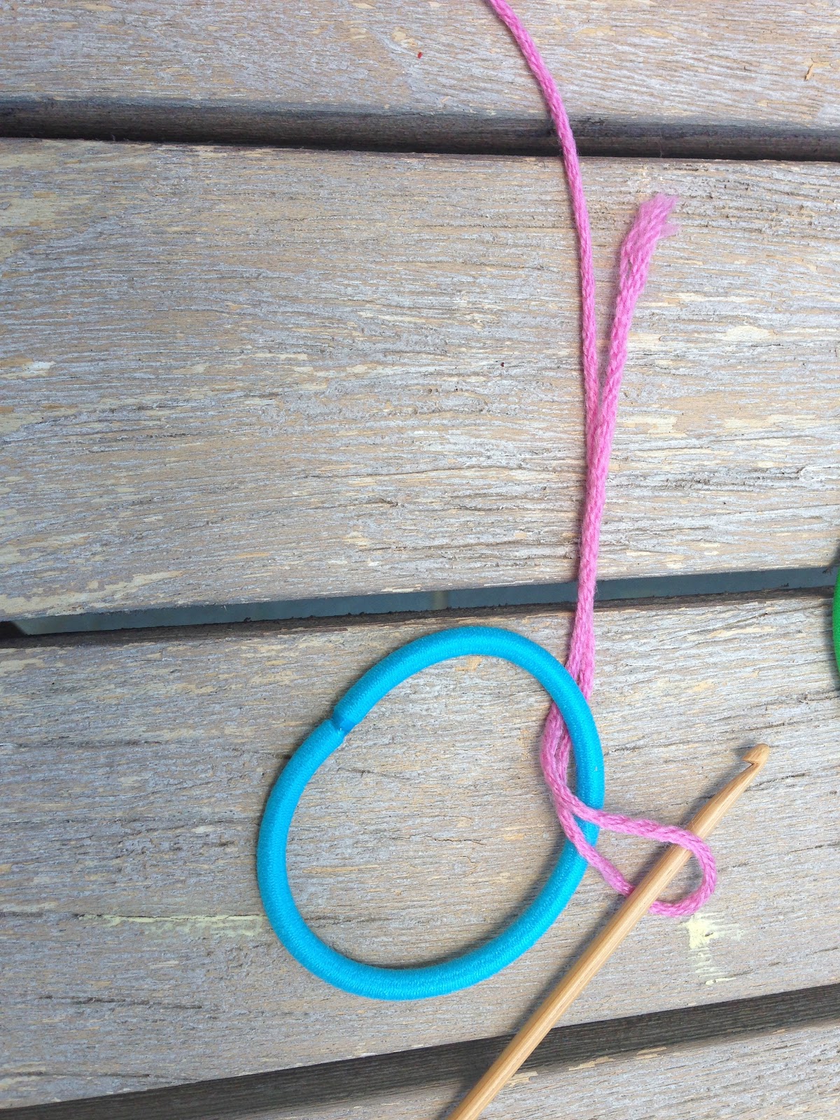 Annoo's Crochet World Easy Ruffled Upcycled Hair Elastic Free Pattern