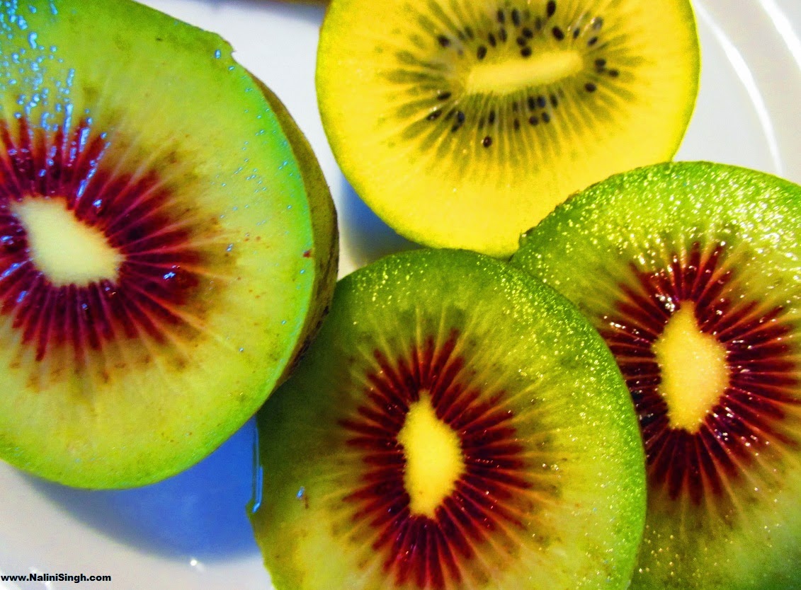 Nalini Singh's log Red Kiwifruit