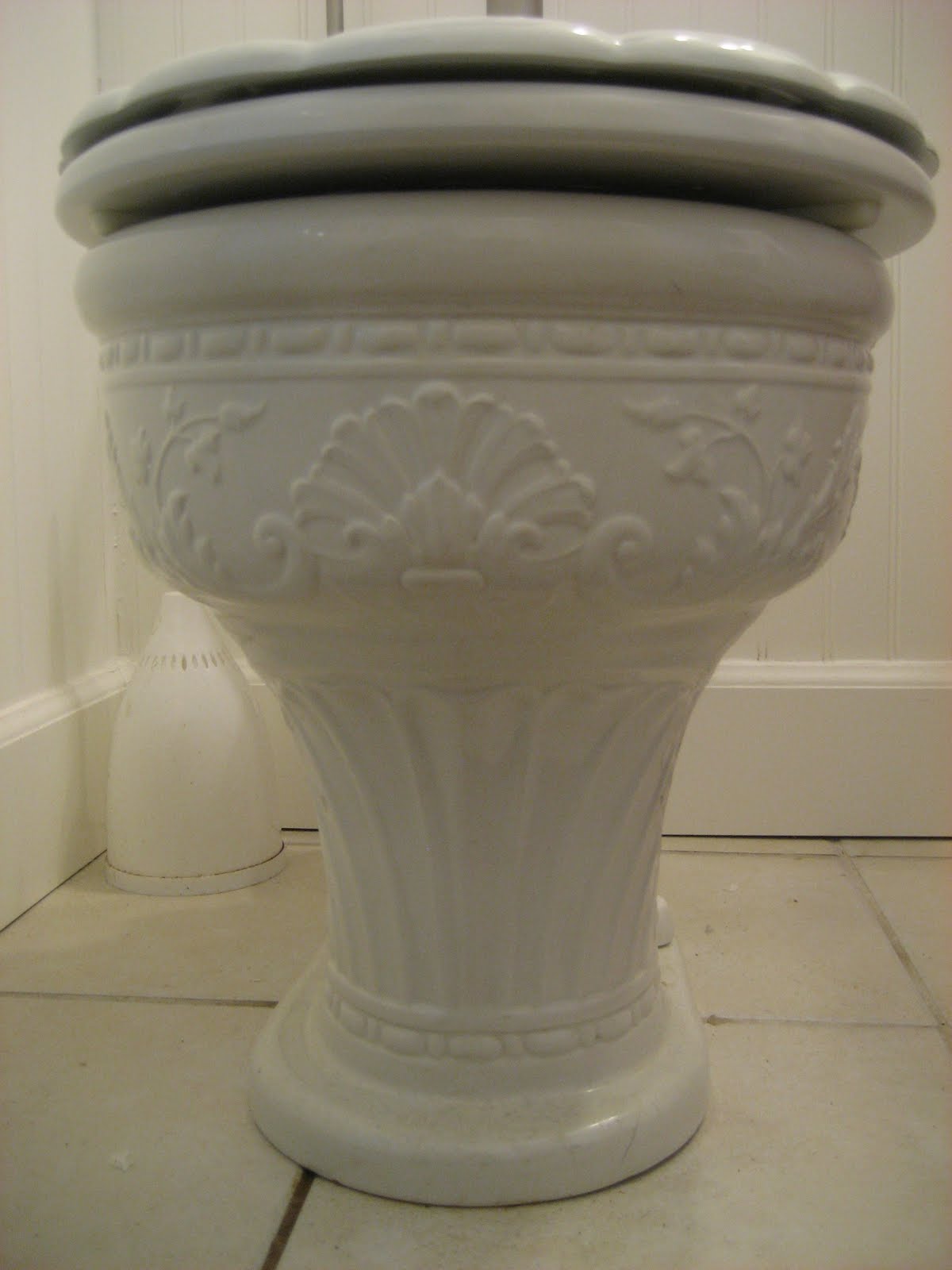 The Vintage Era Beautifully Designed Toilets