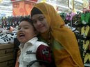 FOTO GAMBAR VIDEO CARA MEMAKAI JILBAB PASHMINA PIPIK UJE ARAB TREND 2011, Cara Menggunakan Jilbab Pipik,Pashmina Pipik Uje Dengan Benar Mudah Dan Cantik Ala Arab,Grosir Jilbab Pashmina Pipik Uje Murah Trend 2011, rumahislami.blogspot.com