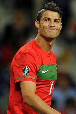 Cristiano Ronaldo at the Real Madrid team wallpaper in 2012 | Peinados