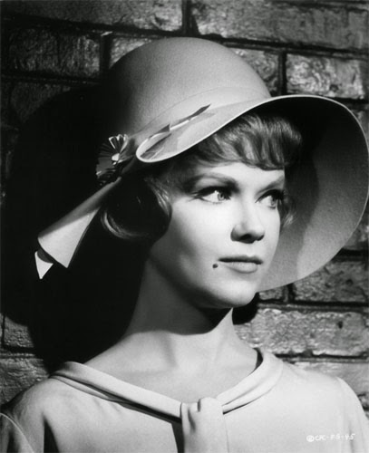 Vintage Glamour Girls: Anne Francis