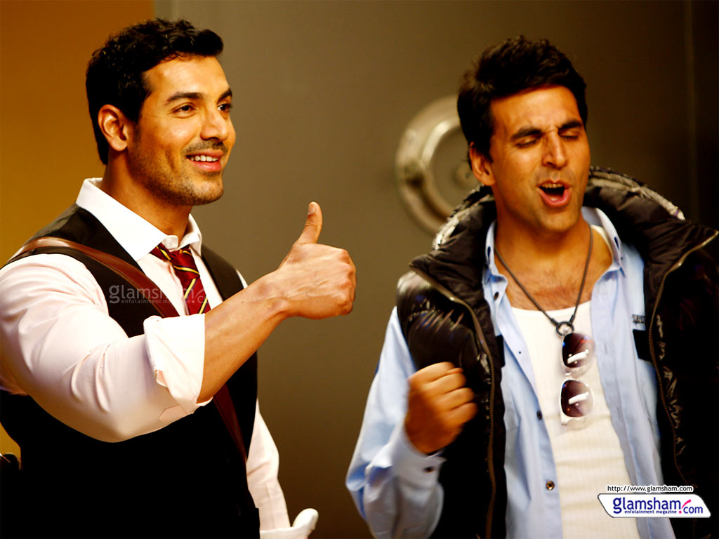 http://4.bp.blogspot.com/-EJsEjEGS7E0/Tzy6LQiEUsI/AAAAAAAAB2s/EpNkEYRSmis/s1600/desi-boyz-wallpaper-01-10x7.jpg