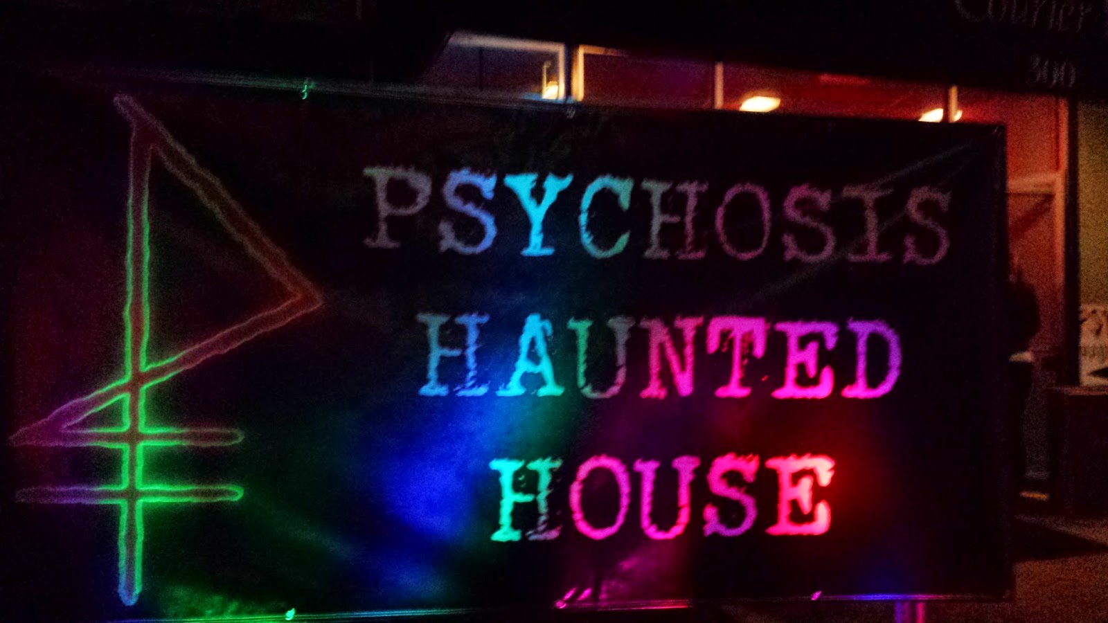 TheHorrorTourers Review Psychosis Haunted House 2014 Elgin, IL