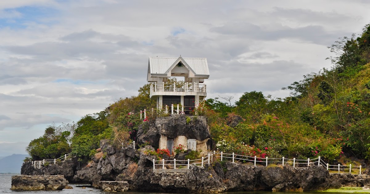 Elal Lasola Travel & Photography Ilin Island Occidental Mindoro