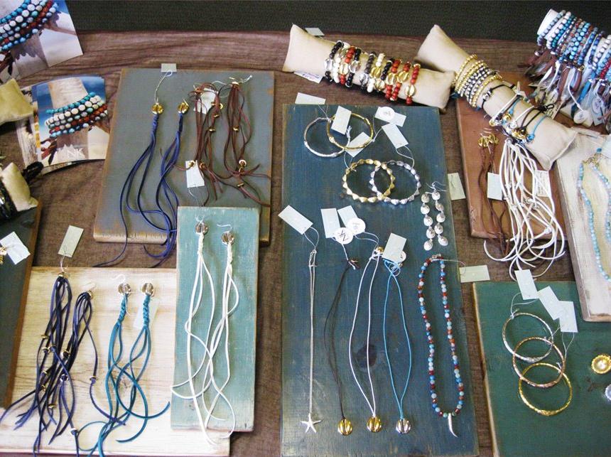 my endless obsessions Maui Shopping Biasa Rose