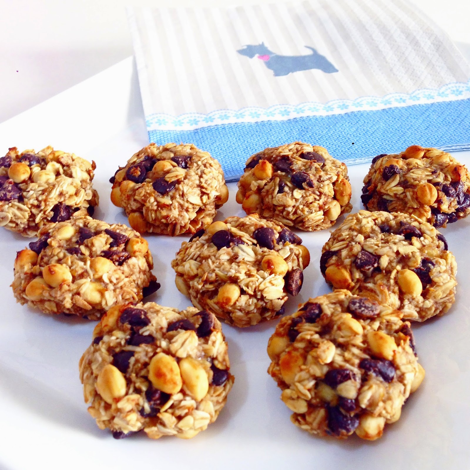 Özen'in mutfağından Özen'li tarifler :): Yulaf ezmeli, muzlu ve