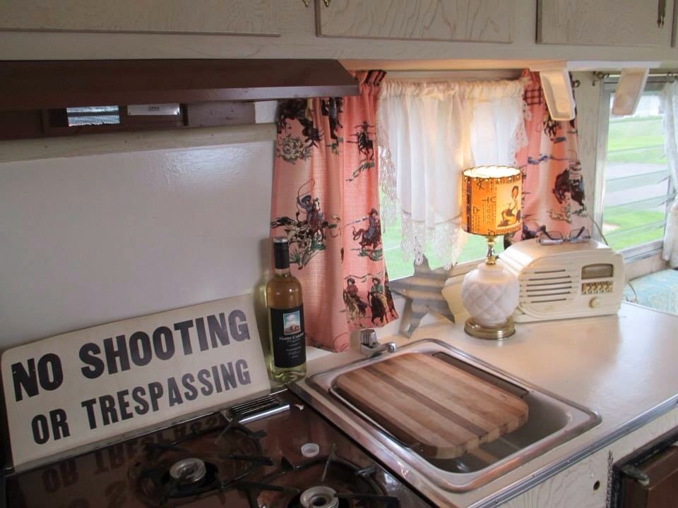 Amys VintageTrailers VINTAGE TRAILER FOR SALE 1963 OASIS 15'