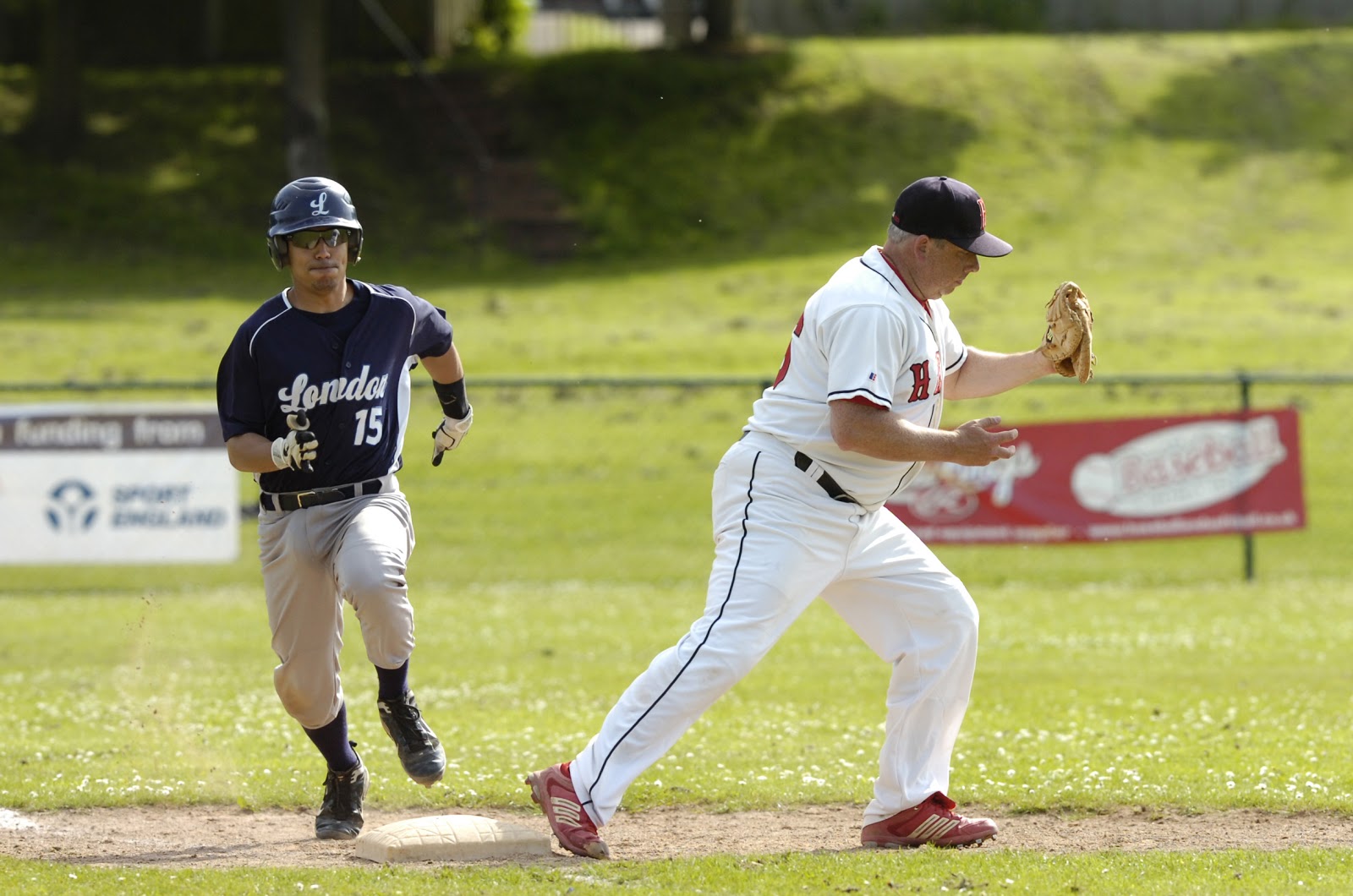 BRITISH BASEBALL 2nd June 2013 Herts Falcons vs London Mets