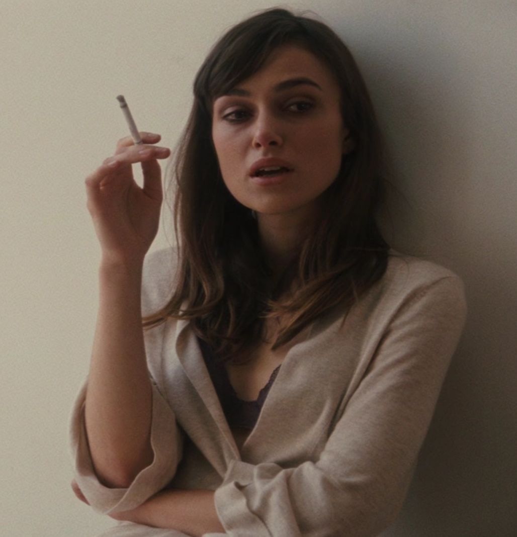 http://4.bp.blogspot.com/-EPCdlGSbw68/ToIAAJOLxUI/AAAAAAAAGwg/mv4zVKnBYs0/s1600/Keira%252BKnightleyghjk7.jpg